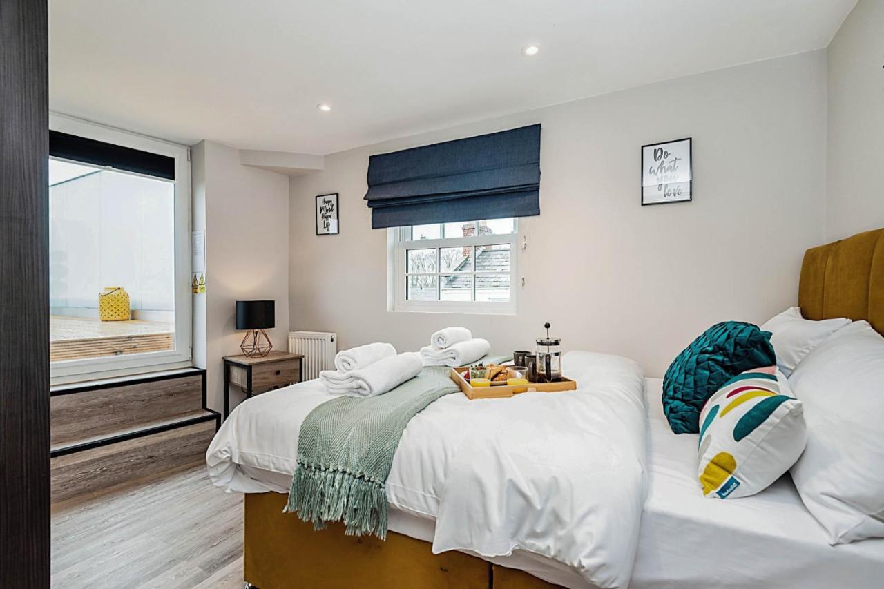 The Burton Penthouse By Fortuna Property Cheltenham Zewnętrze zdjęcie