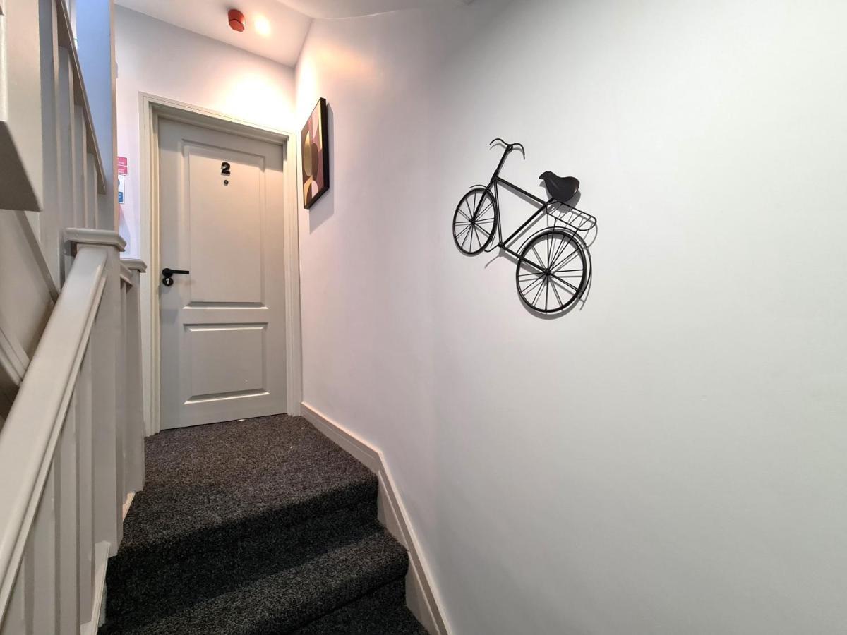 The Burton Penthouse By Fortuna Property Cheltenham Zewnętrze zdjęcie