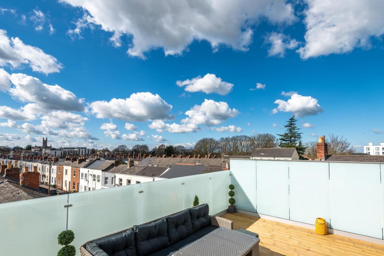 The Burton Penthouse By Fortuna Property Cheltenham Zewnętrze zdjęcie
